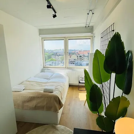 Appartement Charming 2 *